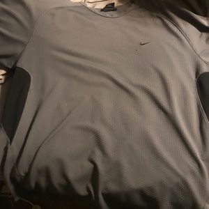 Nike Men's Shirt - XL